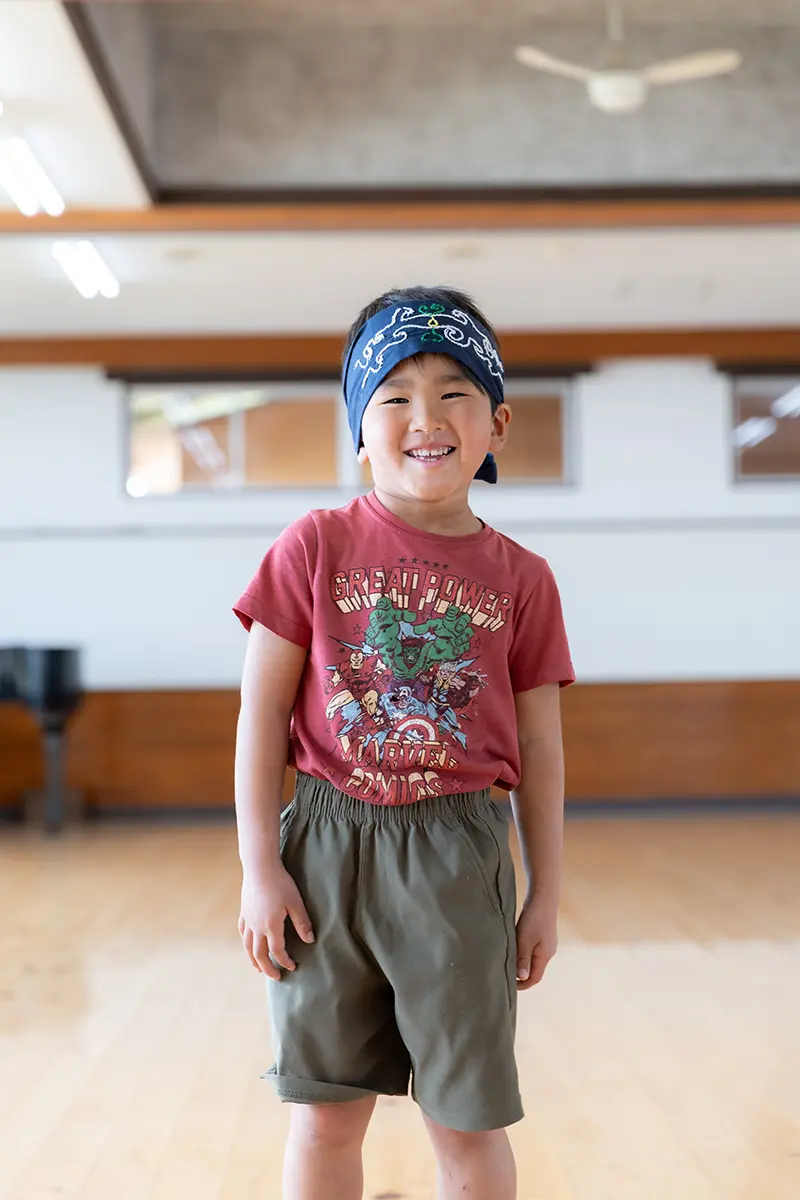 アイヌ文化に触れる子どもの様子