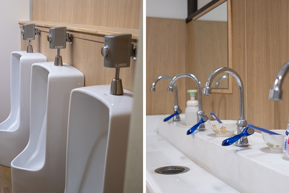明るいトイレと手洗い場の様子