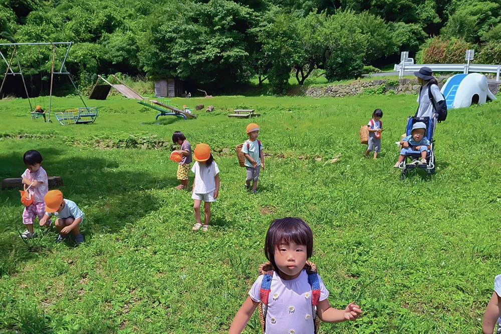ぞうさん公園で遊ぶ子どもたちの様子
